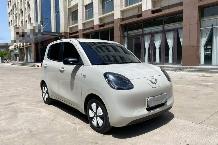 Used Wuling Hongguang MINIEV 2025 Four-Door Version Advanced Edition Exterior 5