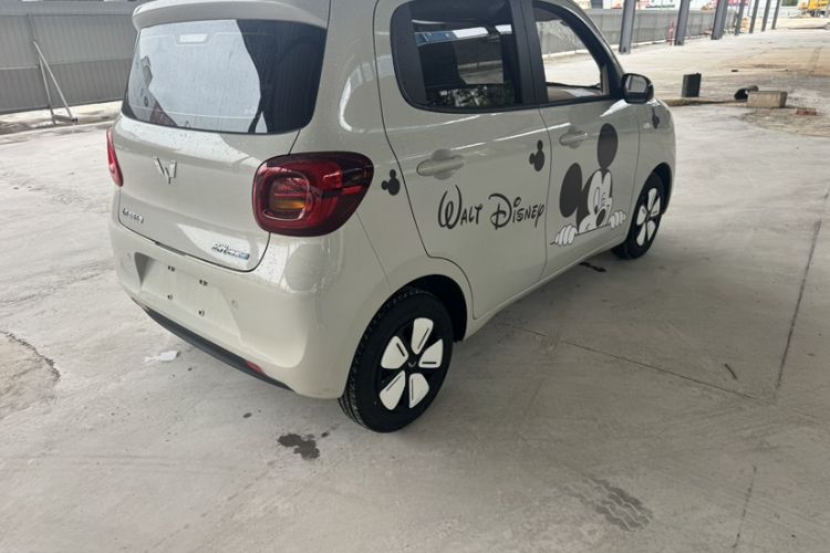 Used Wuling Hongguang MINIEV 2025 Four-Door Version Advanced Edition Exterior 5