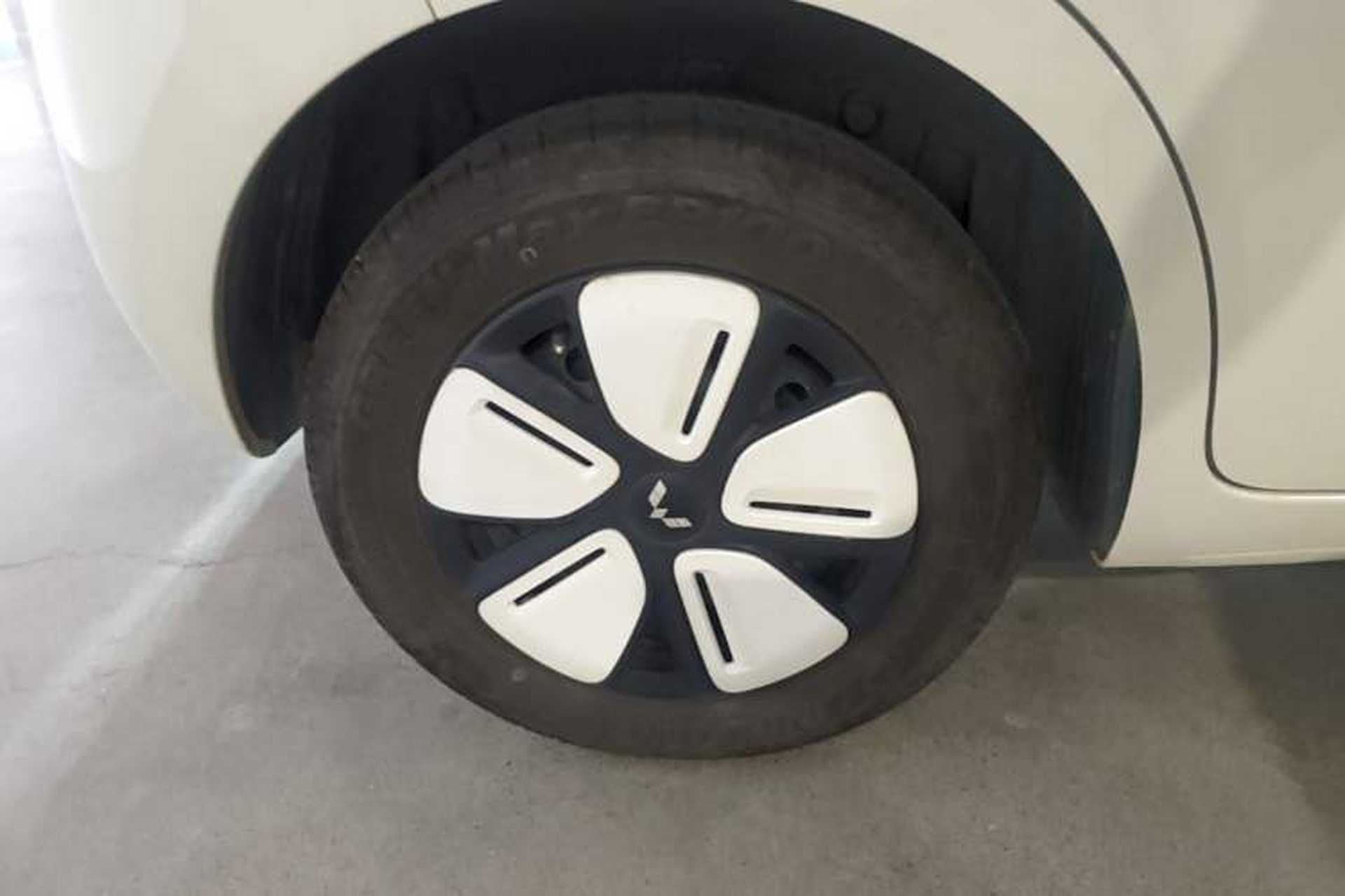 Used Wuling Hongguang MINIEV 2025 Four-Door Version Advanced Edition Exterior 5