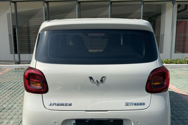 Used Wuling Hongguang MINIEV 2025 Four-Door Version Advanced Edition Exterior 5