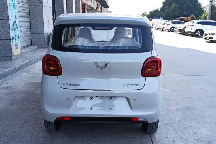 Used Wuling Hongguang MINIEV 2025 Four-Door Version Advanced Edition Exterior 6