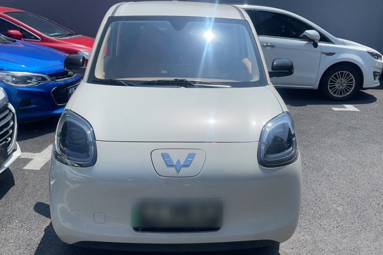 Used Wuling Hongguang MINIEV 2025 Four-Door Version Advanced Edition Exterior 6