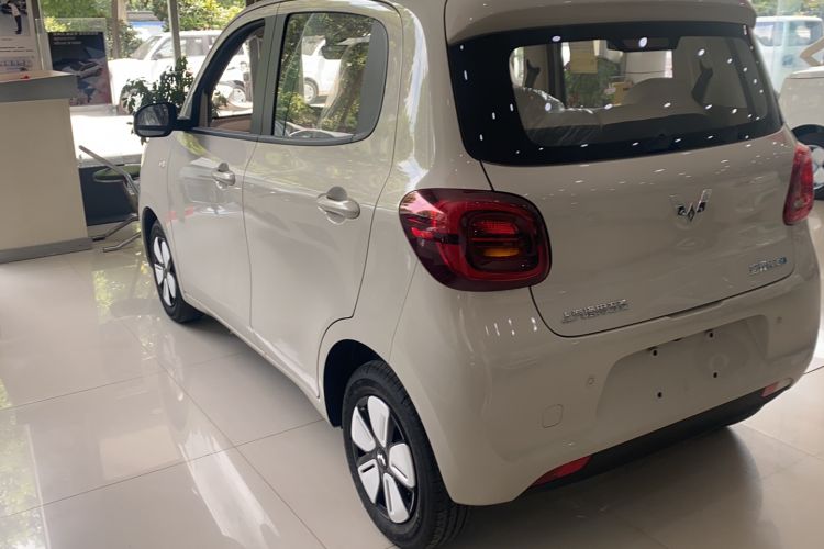 Used Wuling Hongguang MINIEV 2025 Four-Door Version Advanced Edition Exterior 6