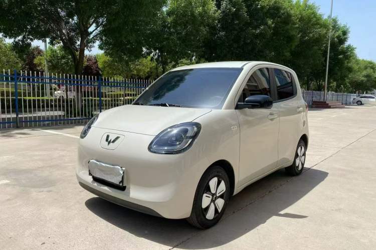 Used Wuling Hongguang MINIEV 2025 Four-Door Version Advanced Edition Exterior 6