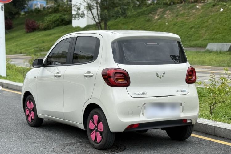 Used Wuling Hongguang MINIEV 2025 Four-Door Version Advanced Edition Exterior 6