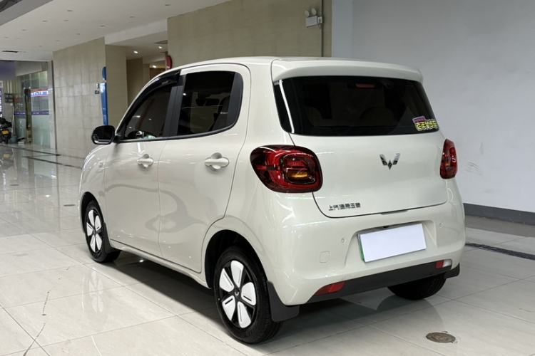 Used Wuling Hongguang MINIEV 2025 Four-Door Version Advanced Edition Exterior 6