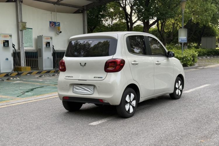 Used Wuling Hongguang MINIEV 2025 Four-Door Version Advanced Edition Exterior 6