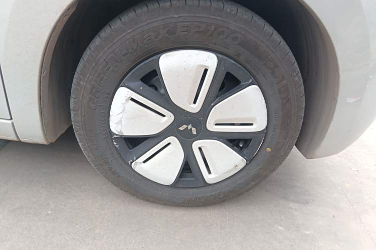 Used Wuling Hongguang MINIEV 2025 Four-Door Version Zhenxiang+ Edition Exterior 7