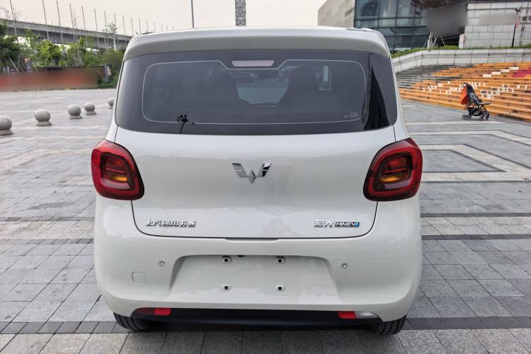 Used Wuling Hongguang MINIEV 2025 Four-Door Version Advanced Edition Exterior 7