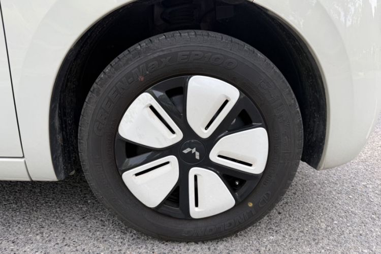 Used Wuling Hongguang MINIEV 2025 Four-Door Version Advanced Edition Exterior 7