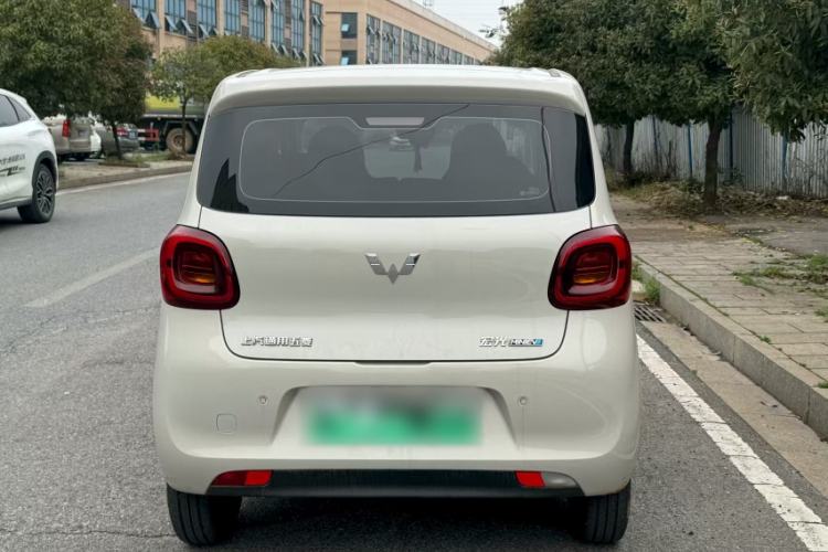 Used Wuling Hongguang MINIEV 2025 Four-Door Version Advanced Edition Exterior 8