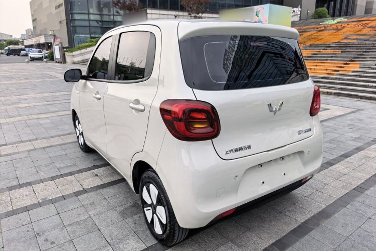Used Wuling Hongguang MINIEV 2025 Four-Door Version Advanced Edition Exterior 8
