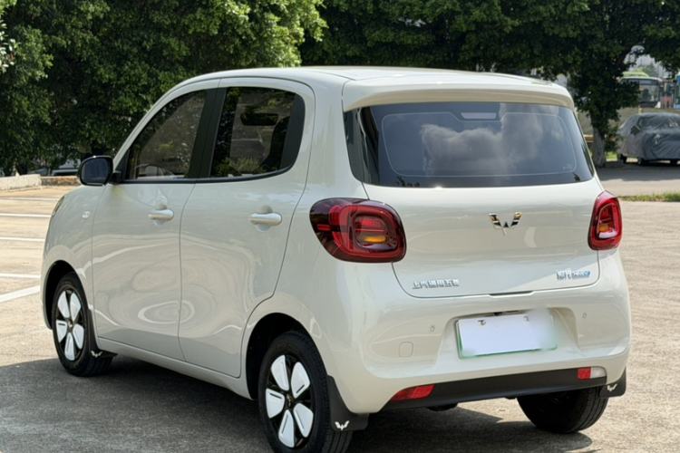 Used Wuling Hongguang MINIEV 2025 Four-Door Version Advanced Edition Exterior 9