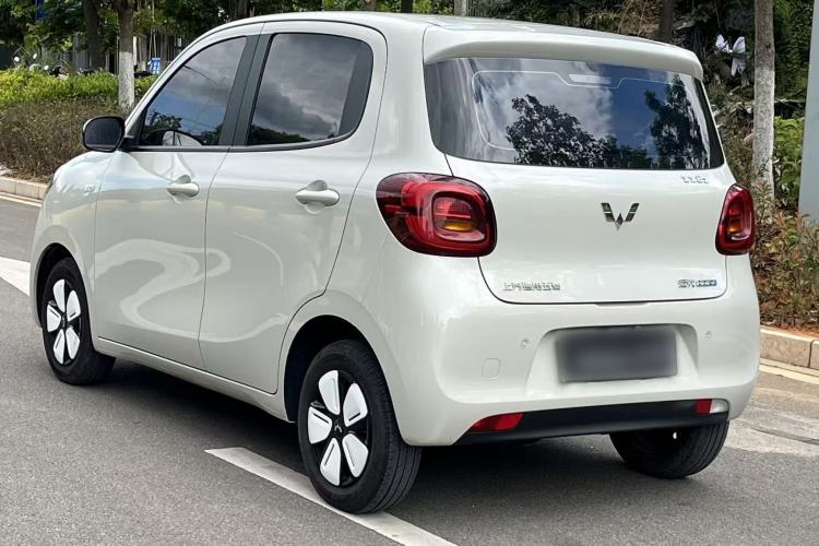 Used Wuling Hongguang MINIEV 2025 Four-Door Version Advanced Edition Exterior 9