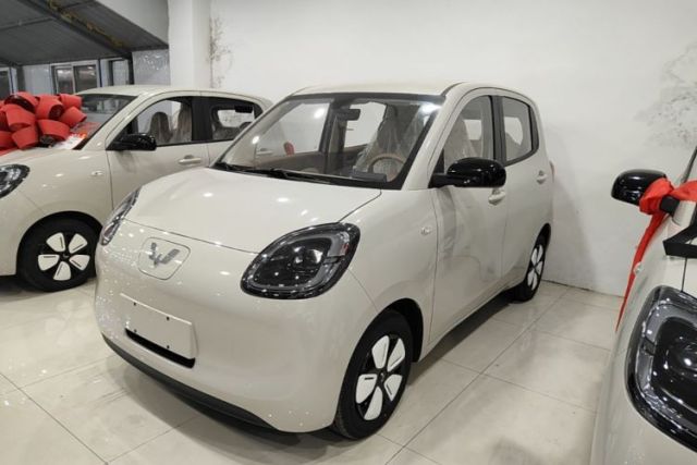 Używany Wuling Hongguang MINIEV 2025 Four-Door Version Advanced Edition