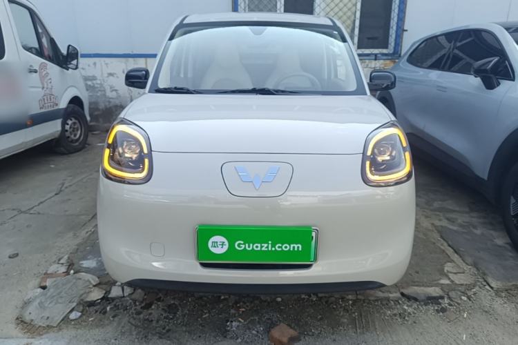 Used Wuling Hongguang MINIEV 2025 Four-Door Version Advanced Edition Front