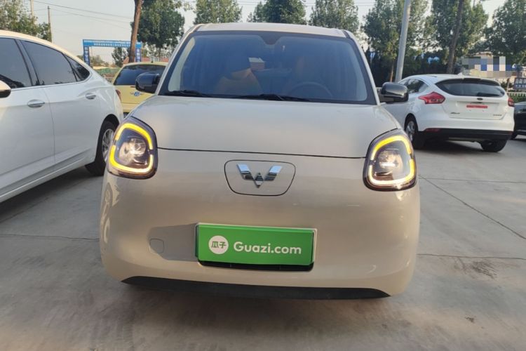 Used Wuling Hongguang MINIEV 2025 Four-Door Version Advanced Edition Front