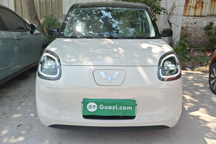 Used Wuling Hongguang MINIEV 2025 Four-Door Version Zhenxiang+ Edition Front