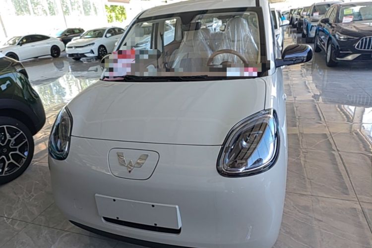 Used Wuling Hongguang MINIEV 2025 Four-Door Version Advanced Edition Front