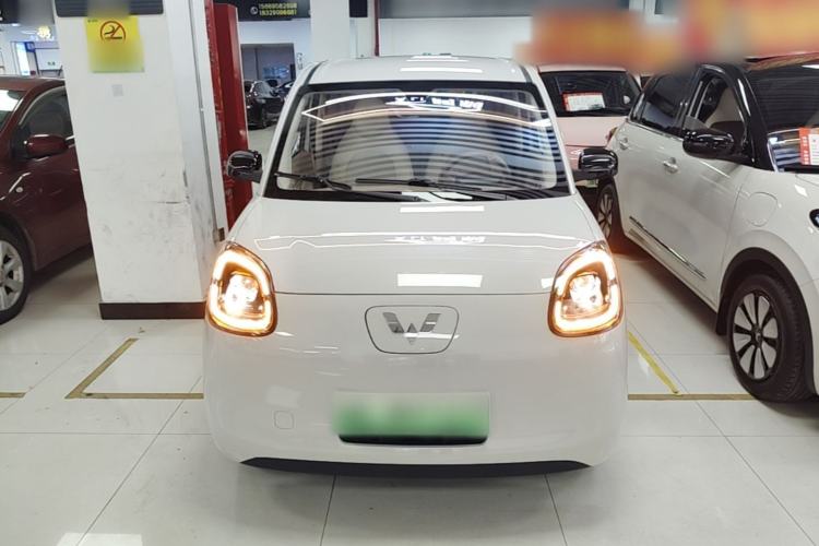 Used Wuling Hongguang MINIEV 2025 Four-Door Version Advanced Edition Front