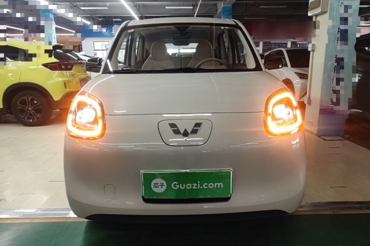 Used Wuling Hongguang MINIEV 2025 Four-Door Version Advanced Edition Front