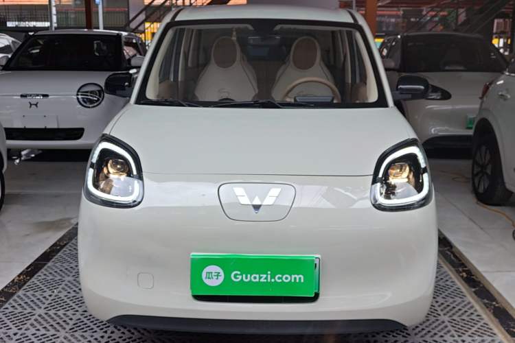 Used Wuling Hongguang MINIEV 2025 Four-Door Version Advanced Edition Front