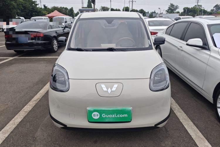 Used Wuling Hongguang MINIEV 2025 Four-Door Version Advanced Edition Front