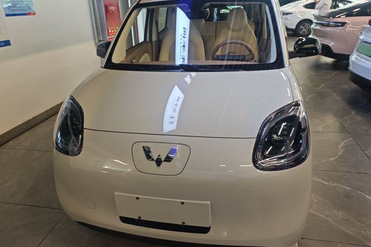 Used Wuling Hongguang MINIEV 2025 Four-Door Version Advanced Edition Front