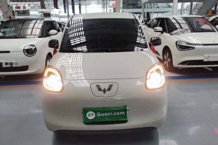 Used Wuling Hongguang MINIEV 2025 Four-Door Version Advanced Edition Front