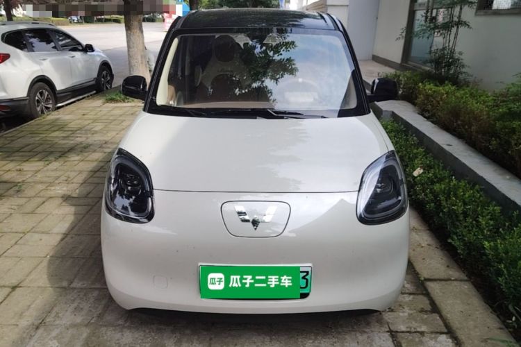 Used Wuling Hongguang MINIEV 2025 Four-Door Version Advanced Edition Front