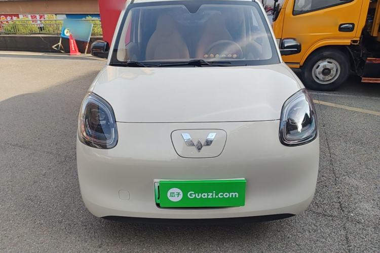 Used Wuling Hongguang MINIEV 2025 Four-Door Version Advanced Edition Front