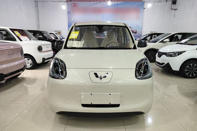 Used Wuling Hongguang MINIEV 2025 Four-Door Version Advanced Edition Front