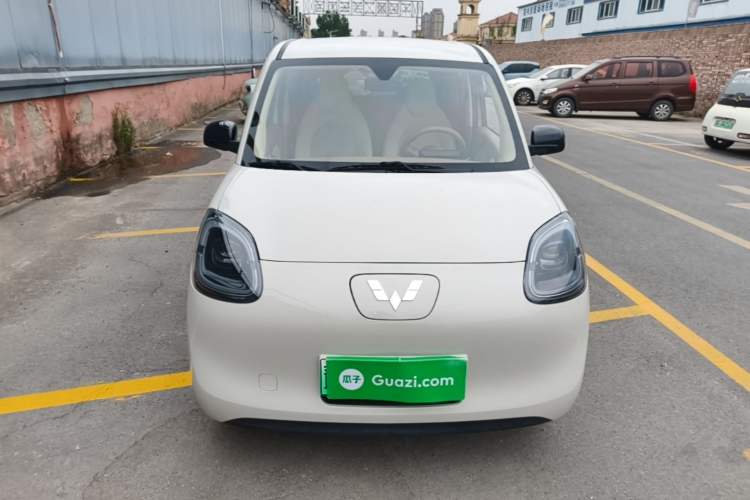 Used Wuling Hongguang MINIEV 2025 Four-Door Version Advanced Edition Front