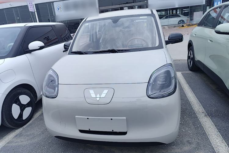 Used Wuling Hongguang MINIEV 2025 Four-Door Version Advanced Edition Front