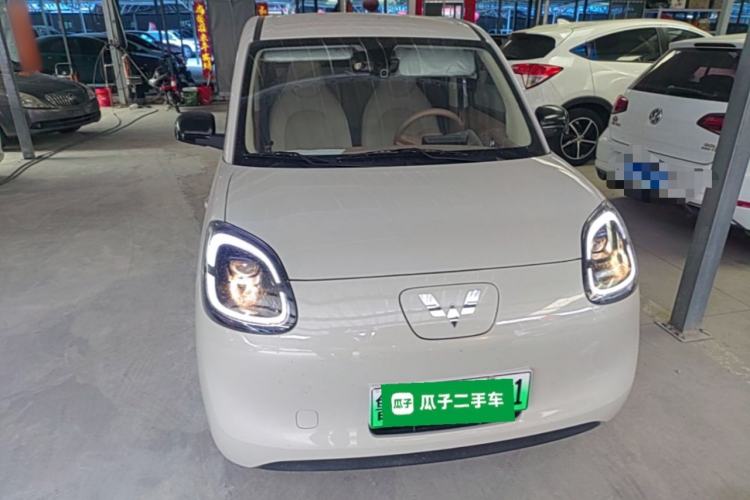 Used Wuling Hongguang MINIEV 2025 Four-Door Version Advanced Edition Front