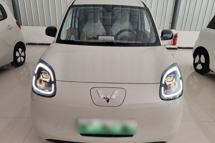 Used Wuling Hongguang MINIEV 2025 Four-Door Version Advanced Edition Front