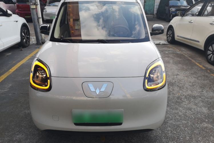 Used Wuling Hongguang MINIEV 2025 Four-Door Version Advanced Edition Front