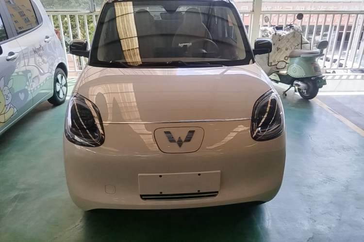 Used Wuling Hongguang MINIEV 2025 Four-Door Version Zhenxiang+ Edition Front