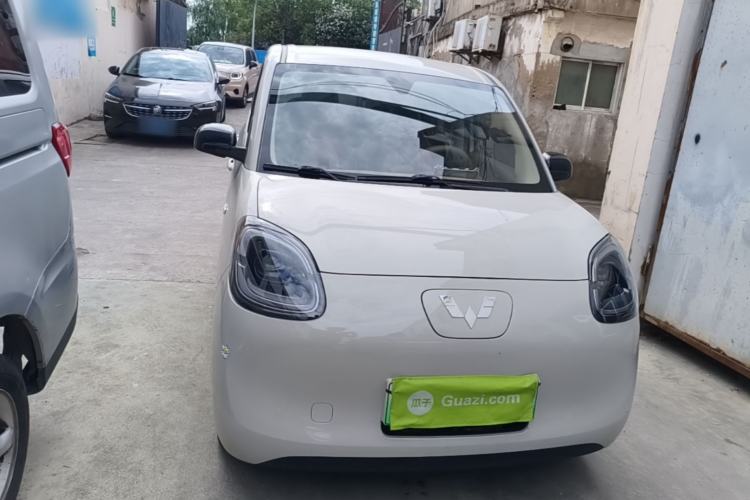 Used Wuling Hongguang MINIEV 2025 Four-Door Version Advanced Edition Front