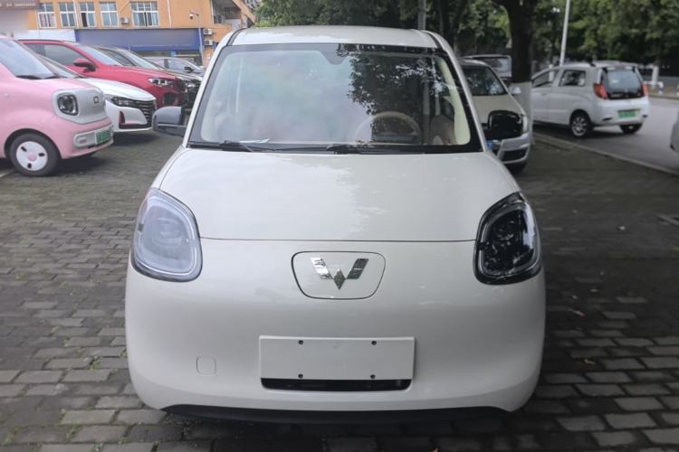 Used Wuling Hongguang MINIEV 2025 Four-Door Version Advanced Edition Front