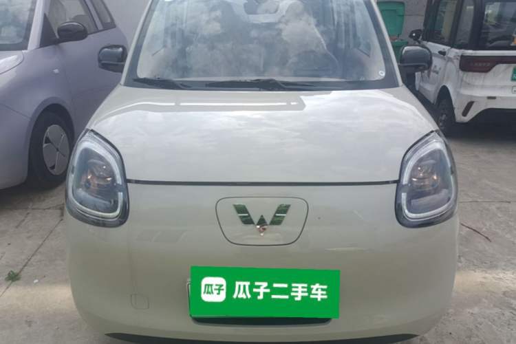 Used Wuling Hongguang MINIEV 2025 Four-Door Version Advanced Edition Front