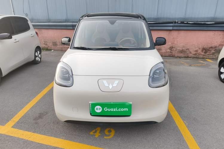 Used Wuling Hongguang MINIEV 2025 Four-Door Version Zhenxiang+ Edition Front