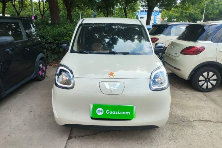 Used Wuling Hongguang MINIEV 2025 Four-Door Version Advanced Edition Front