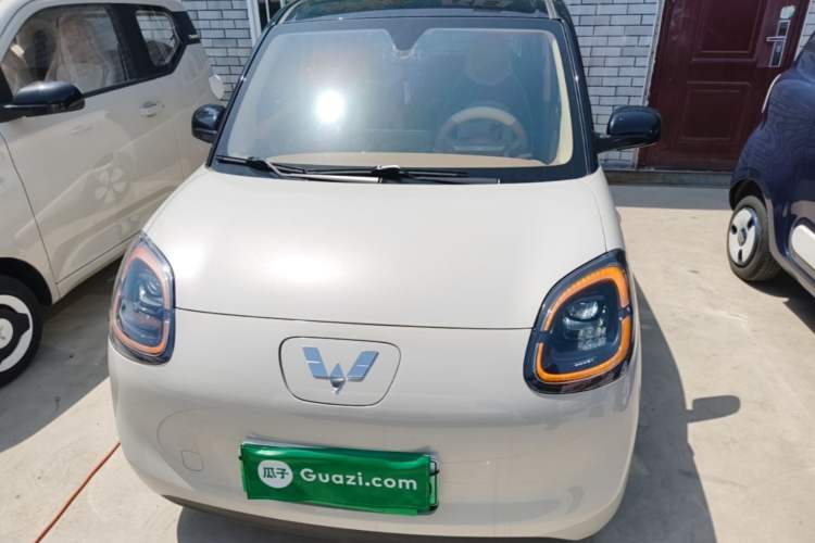 Used Wuling Hongguang MINIEV 2025 Four-Door Version Zhenxiang+ Edition Front