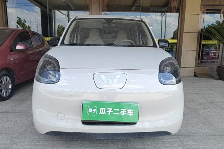 Used Wuling Hongguang MINIEV 2025 Four-Door Version Advanced Edition Front