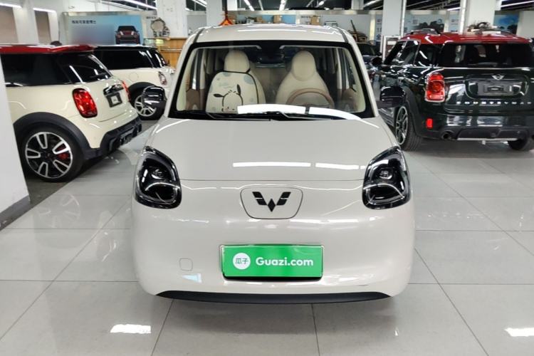 Used Wuling Hongguang MINIEV 2025 Four-Door Version Advanced Edition Front