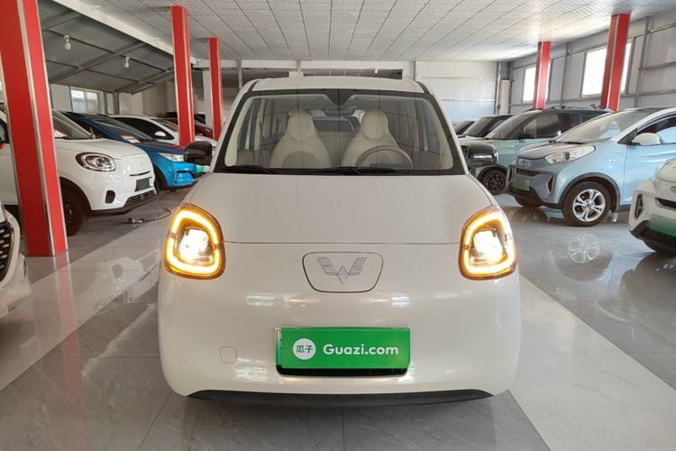 Used Wuling Hongguang MINIEV 2025 Four-Door Version Advanced Edition Front