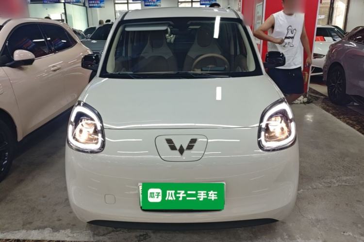 Used Wuling Hongguang MINIEV 2025 Four-Door Version Premium Edition Front