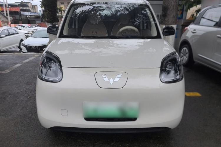 Used Wuling Hongguang MINIEV 2025 Four-Door Version Advanced Edition Front