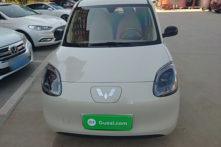 Used Wuling Hongguang MINIEV 2025 Four-Door Version Advanced Edition Front